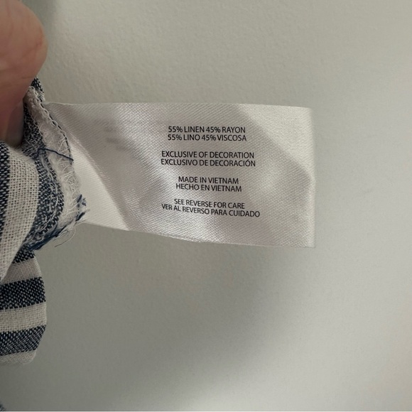 Orvis Womens Button Up Top Size Medium Linen Blend Striped Nautical Beachy - Picture 5 of 8